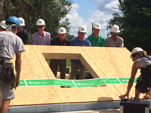 MaxLite Completes Weeklong Building Blitz with Habitat for Humanity